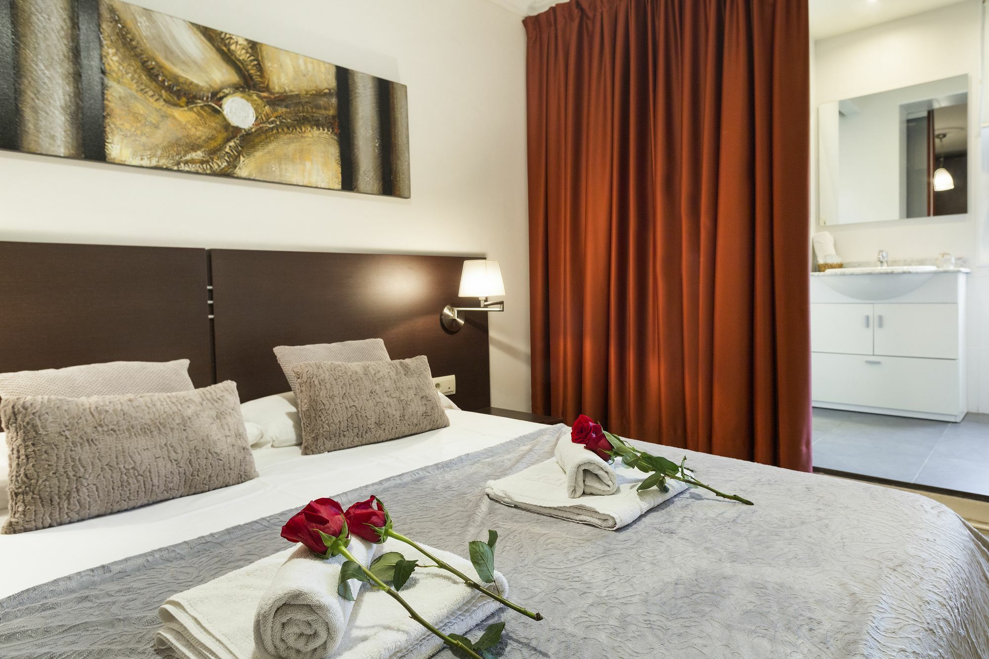 Habitat Apartments Ava 2 برشلونة المظهر الخارجي الصورة